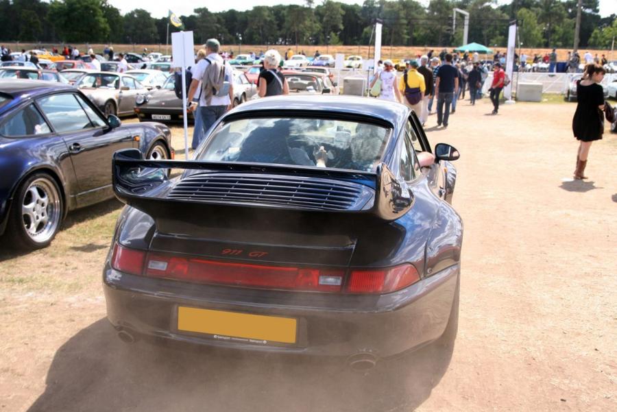  Porsche 911 GT2 1995 года  (фото 21 из 26)